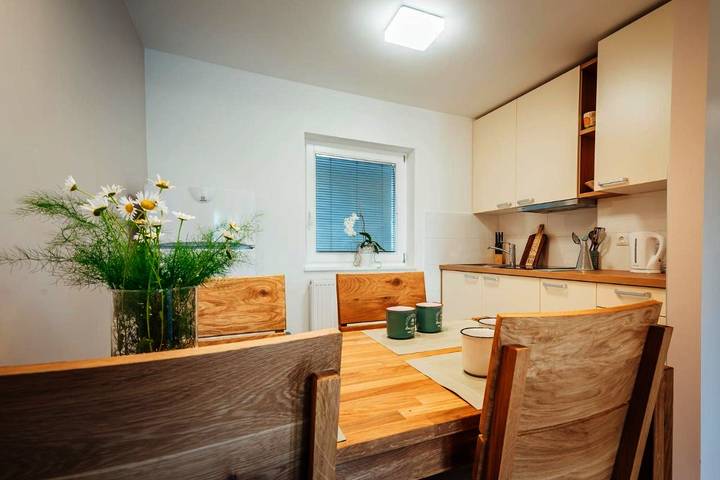 Ferienwohnung für 3 Personen, mit Ausblick und Garten