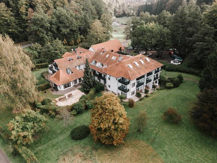 Hôtel pour 3 personnes, avec vue ainsi que jardin et piscine, adapté aux familles à Laubach (Hesse) - 3