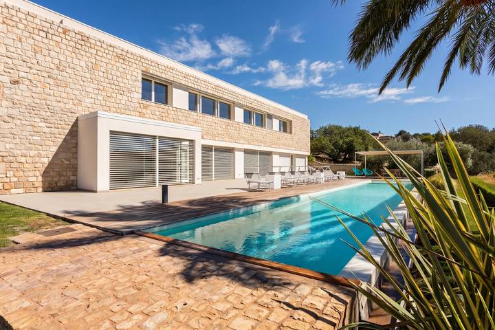 Villa pour 8 personnes, avec piscine - 1