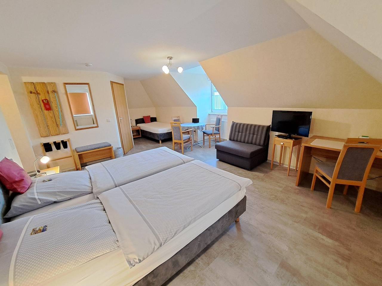 Familienzimmer in Wesertal, Hessisches Bergland