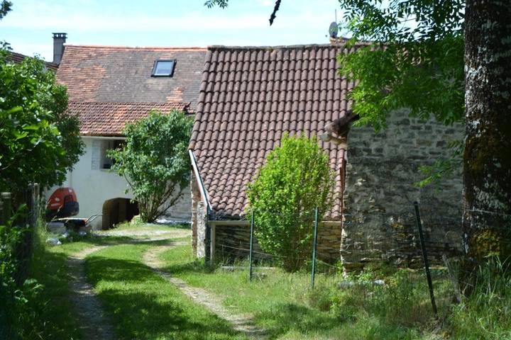 Location de vacances pour 6 personnes, avec vue et jardin à Thédirac - 4