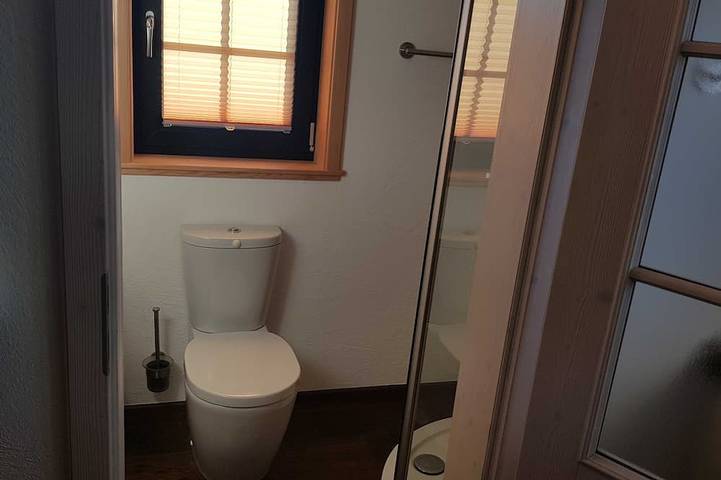 Hütte für 2 Personen, mit Terrasse und Garten sowie Pool und Sauna am Edersee - 3