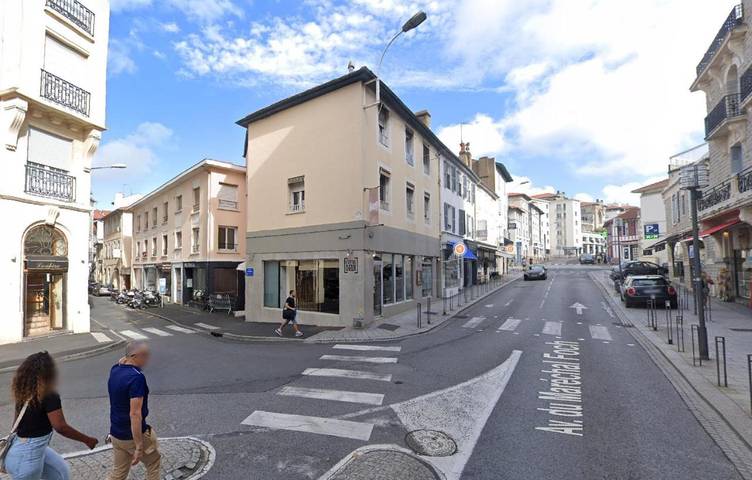 Location de vacances pour 4 personnes dans La Gare Du Midi Biarritz