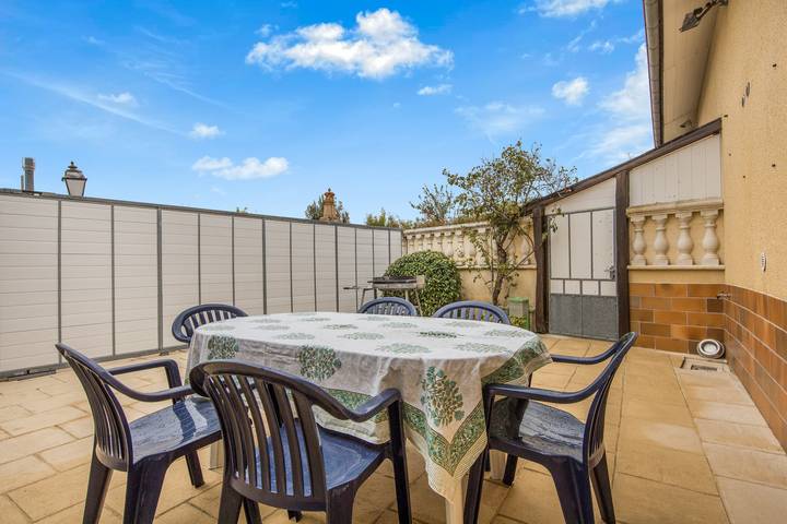 Location de vacances pour 6 personnes, avec Jardin à Saint-Seurin-de-Cadourne
