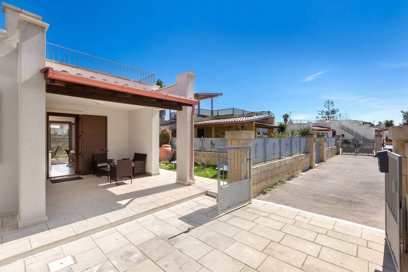 Villetta della Poesia by Barbarhouse in Torre Dell'orso, Provincia de Lecce