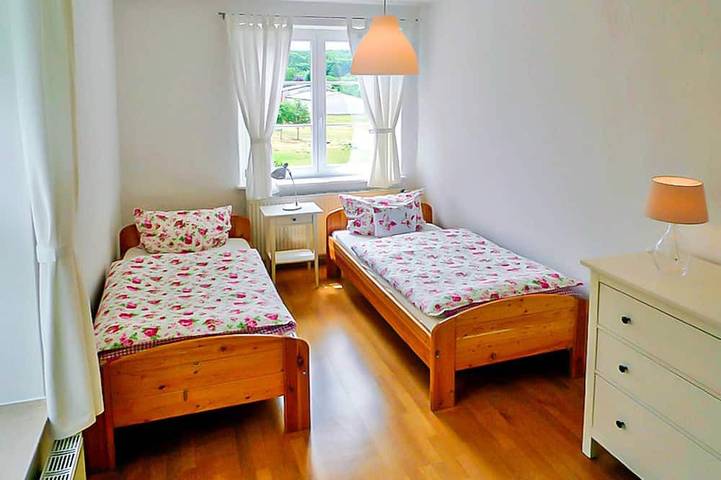 Ferienwohnung für 4 Personen, mit Garten in Weitendorf - 3