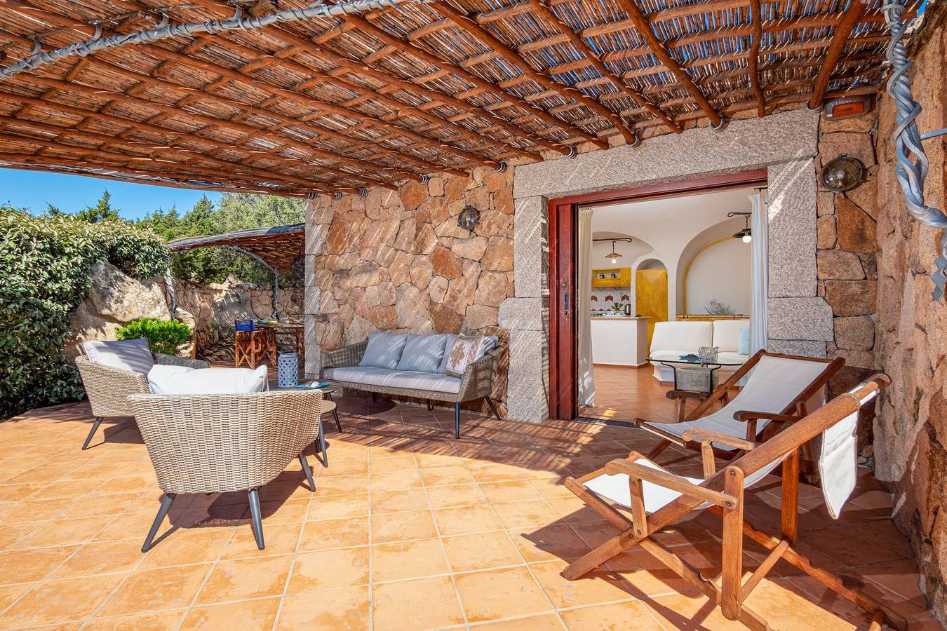 Villa „Sa Villa Cala Ginepro“ mit Meerblick, Garten und Wlan in Punta Molara, San Teodoro