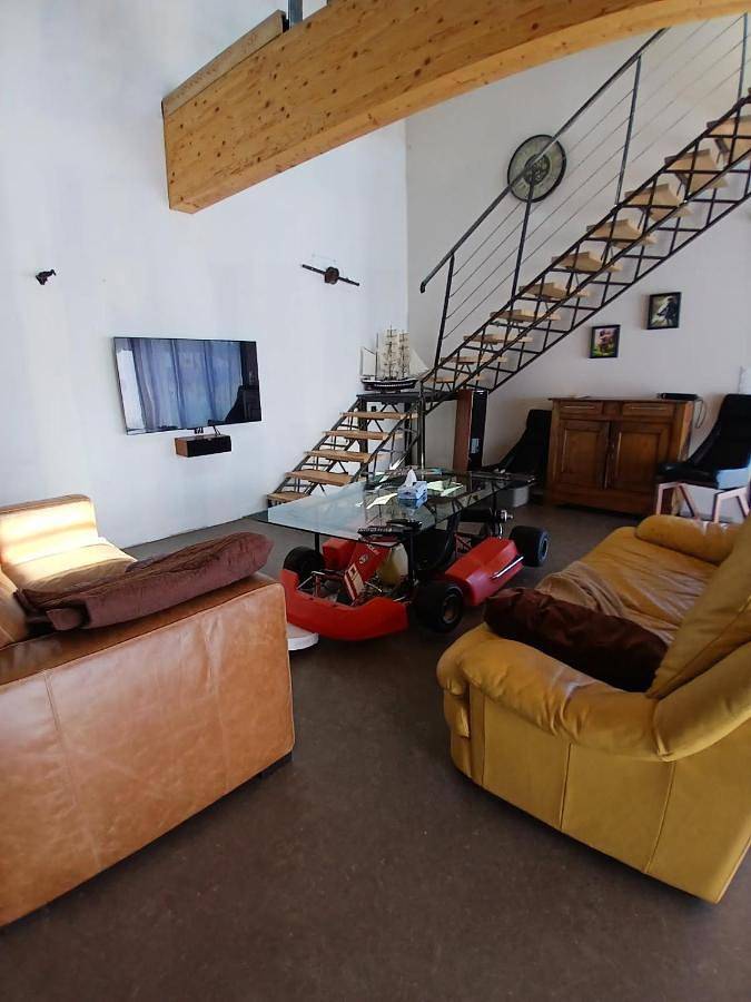 Gîte pour 8 personnes, avec jardin dans Arcizac-Adour