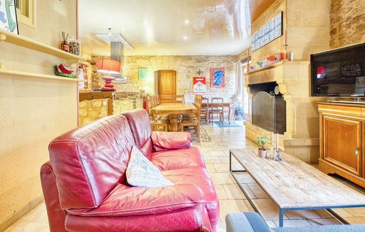 Location de vacances pour 15 personnes, avec jardin ainsi que piscine et terrasse à Proissans - 4