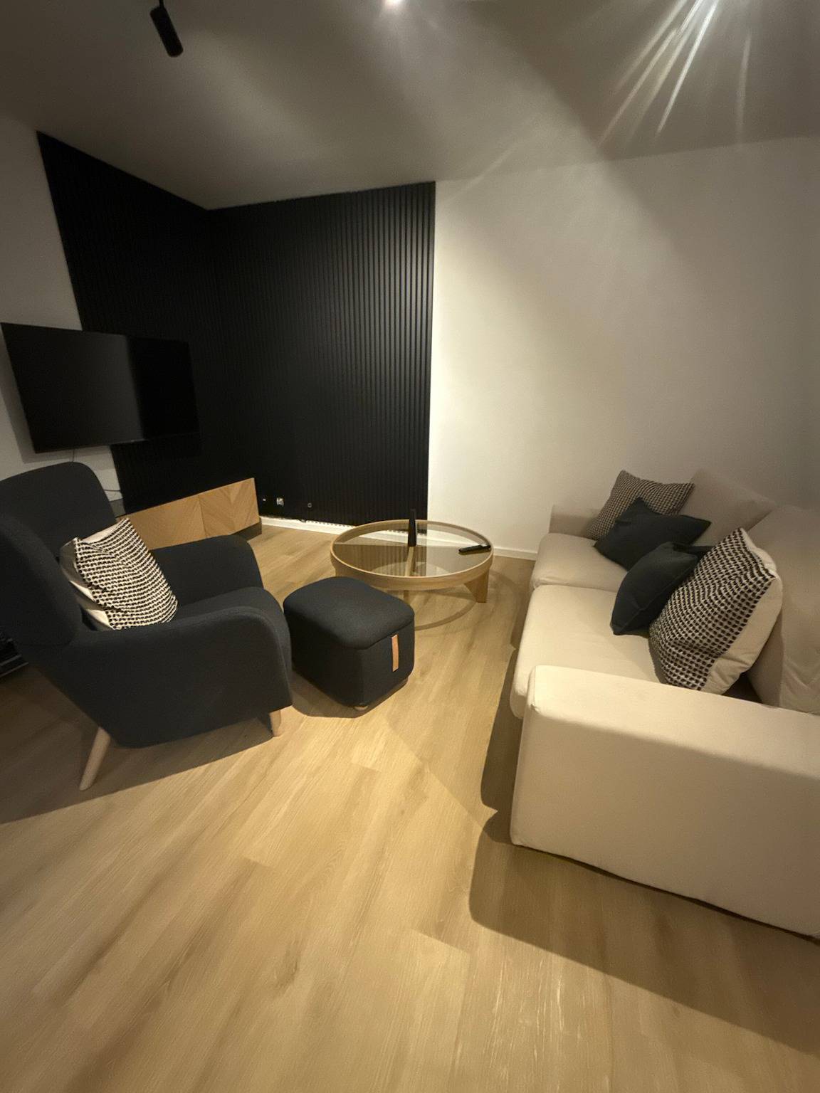 Appartement entier, 3-2-1meins Röntgen Remscheid – Appartement moderne et rénové au centre in Remscheid, Bergisches Land