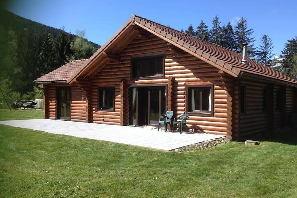 Chalet Roody rondin à Rochesson, chaleureuse et authentic chalet en rondin. in Rochesson, Parc naturel régional des Ballons des Vosges