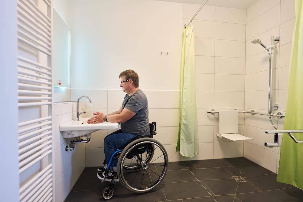 Schönes Ferienhaus (barrierefrei) im Nationalpark Hainich für 2 Personen. in Weberstedt, Hainich