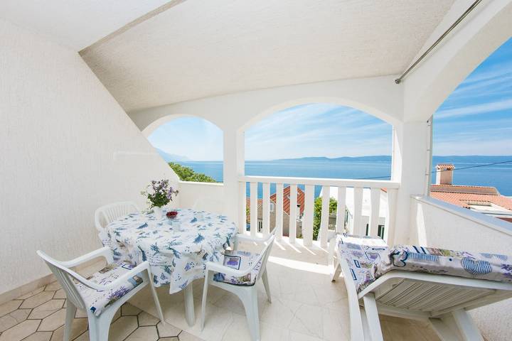 Ferienwohnung für 4 Personen, mit Balkon/Terrasse in Pisak