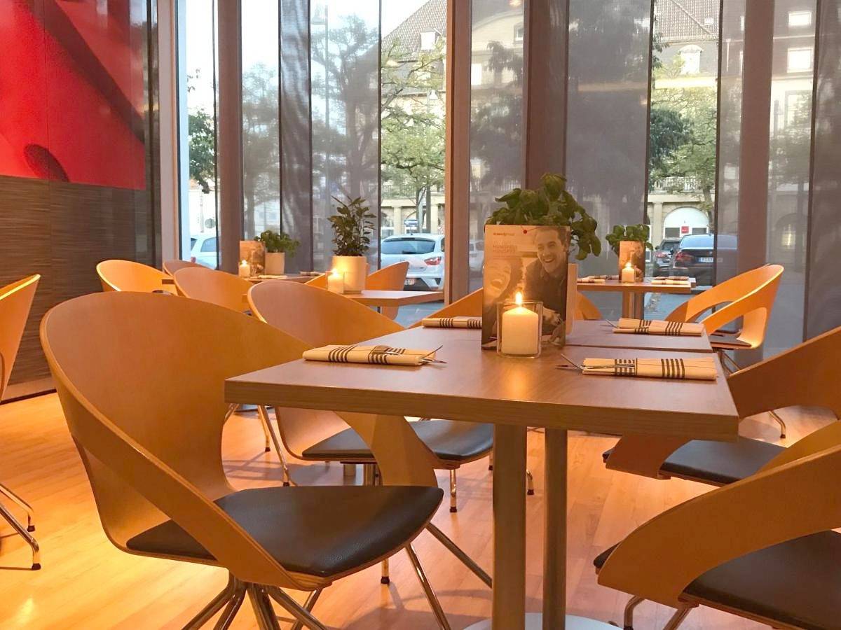 Hotel for 10 people in Darmstadt, South Hesse