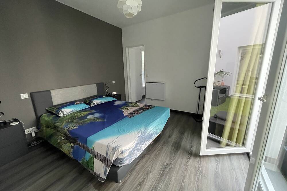 A haven of peace 20 minutes from the sea, 10 minutes from montpellier, spa in Le Crès, Region de Montpellier