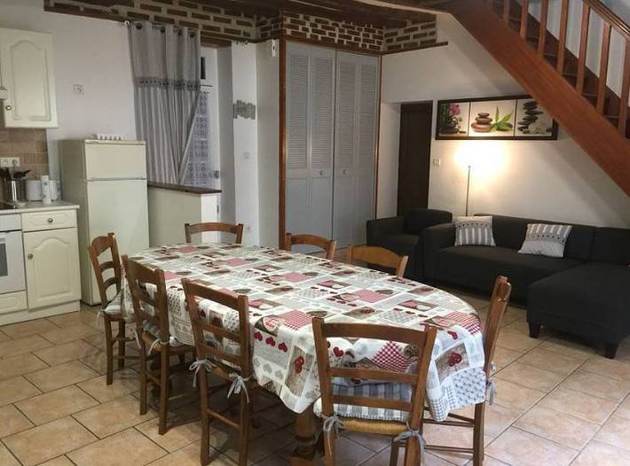 Gîte pour 10 personnes, avec jardin et terrasse à Chémery - 3