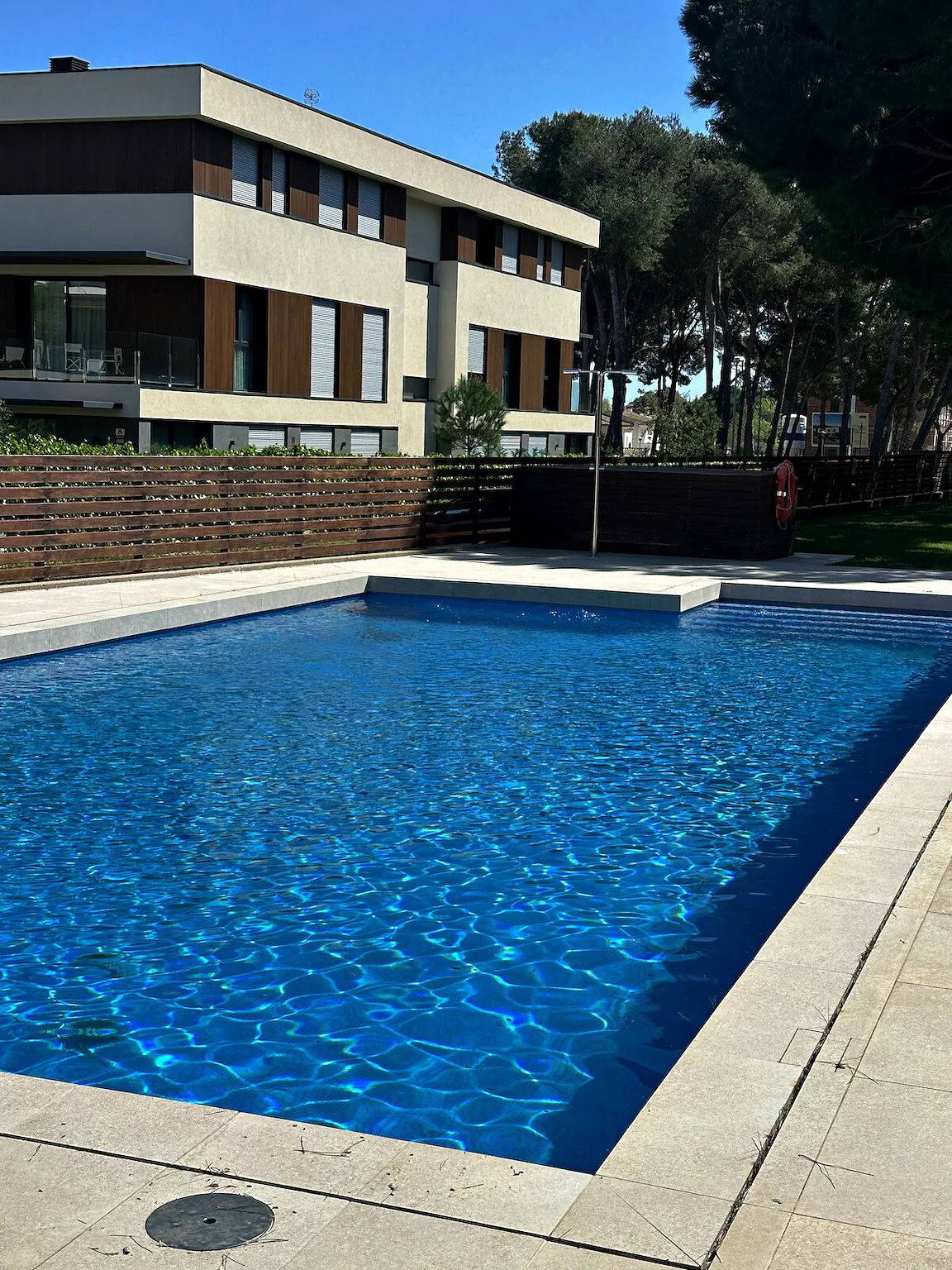 Appartement entier, Sol, terraza y piscina en S’Agaró in Platja d'Aro, Costa Brava
