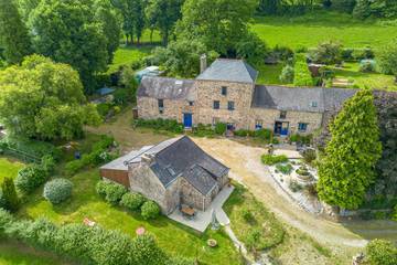 Cottage pour 2 personnes, avec jardin et piscine à Redon