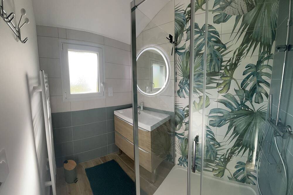 Cabaña acogedora en La Flèche con terraza y vista al río in La Flèche, Sarthe