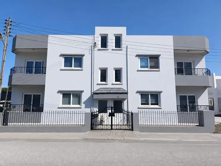 Apartamento de vacaciones para 2 personas, con vistas y jardín - 1