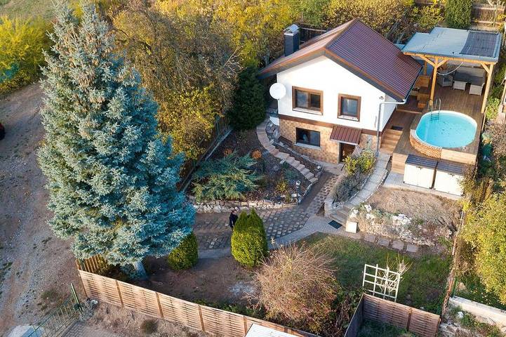 Ferienhaus für 4 Personen, mit Terrasse und Garten in Bad Frankenhausen