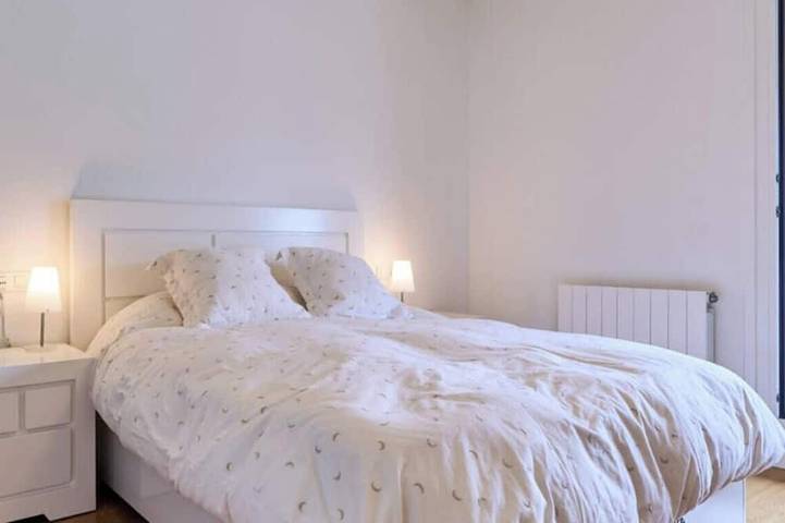 Ganze Wohnung, Family Retreat with Views, Terrace & Parking in Vitoria-Gasteiz, Cordillera Cantábrica