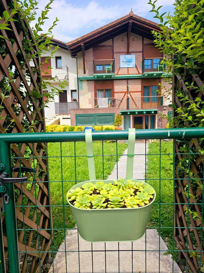 Maison d’hôte pour 2 personnes, avec Balcon et Terrasse ainsi que Jardin et Vue