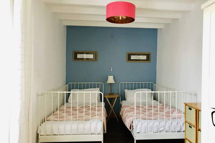 Location de vacances pour 10 personnes, avec jardin ainsi que sauna et piscine dans Moncoutant-sur-Sèvre - 4