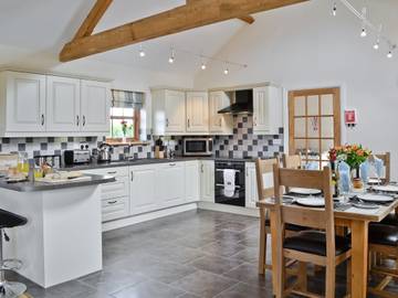 Cottage for 8 People in Carmarthenshire, South-Wales, Photo 4