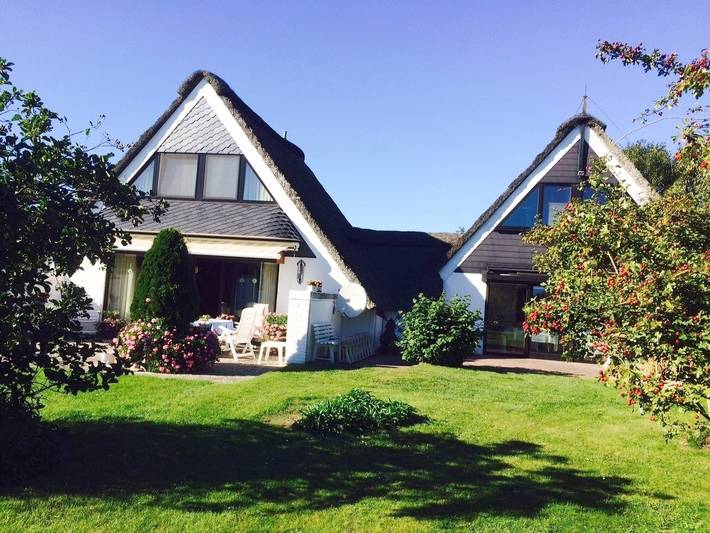Ferienhaus für 2 Personen, mit Garten und Terrasse in Großenbrode