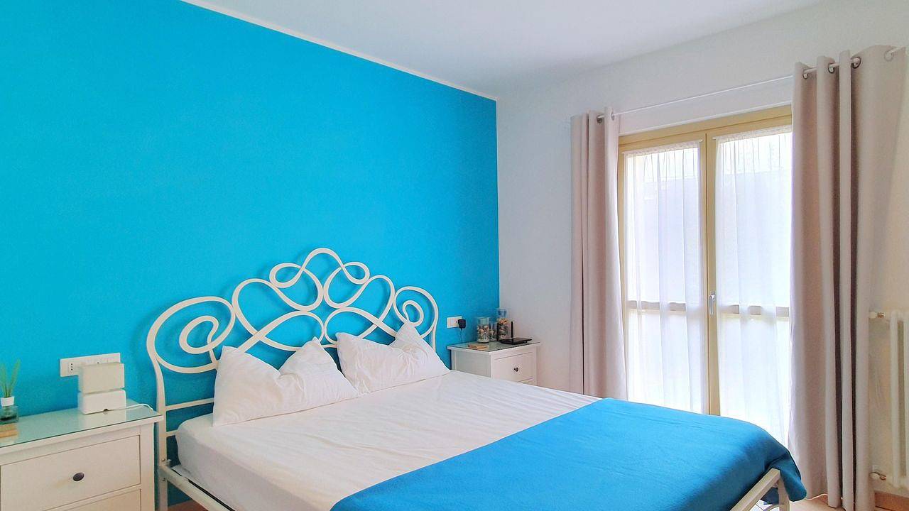Entire holiday apartment, Ferienwohnung für 2 Personen (50 m²) in Luino in Luino, Comune di Luino