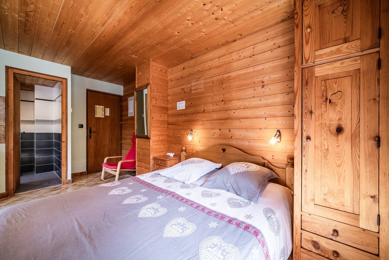 Studio Apartment 'La Flèchette - 2 Pers' with Mountain View, Balcony and Wi-Fi in Chatel, Les Portes du Soleil