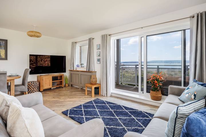 Holiday rental for 4 people, with balcony/terrace, child-friendly in Poole Harbour