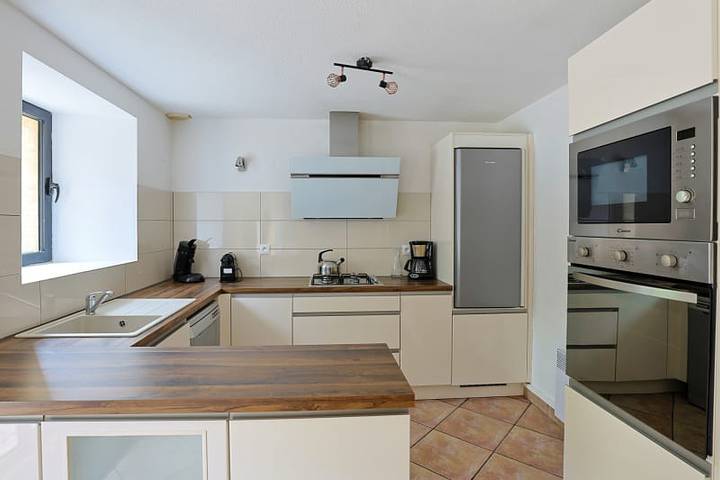 Location de vacances pour 10 personnes, avec terrasse et balcon/terrasse à Belvès - 3