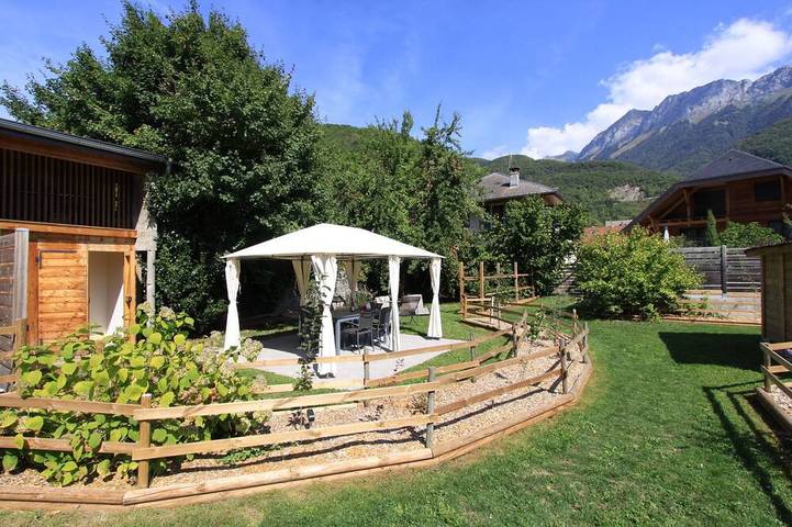 Casa rural para 8 personas, con jardín - 1