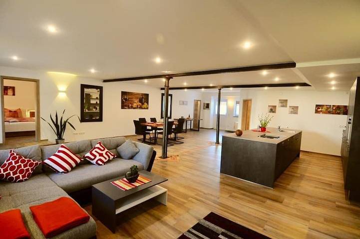 Ferienwohnung für 4 Personen, mit Garten