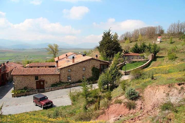 Chalet para 6 personas, con terraza y vistas, Se admiten mascotas en Montaña Palentina - 3