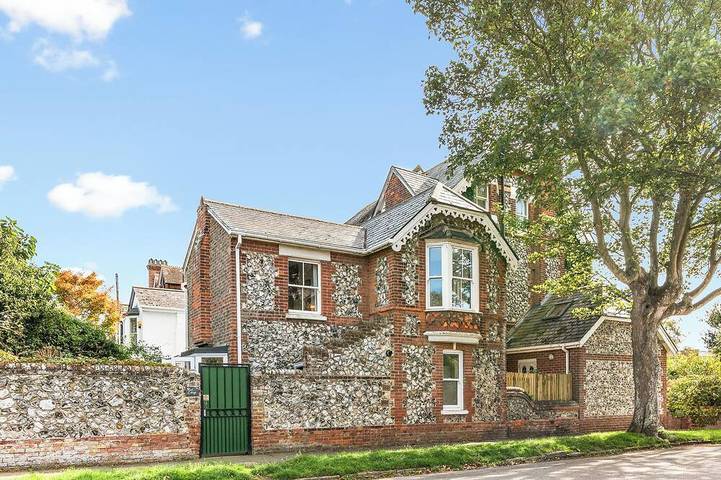 Holiday rental for 5 people, with garden in Littlehampton