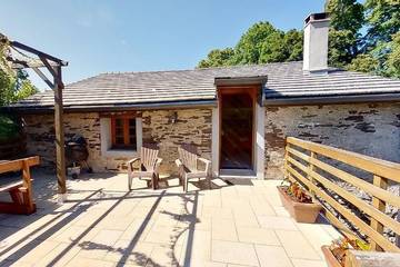 Gîte pour 4 personnes, avec terrasse, animaux acceptés à Les Martys