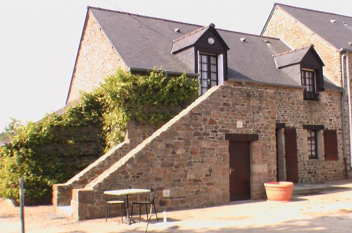 Gîte für 2 Personen, mit Garten und Terrasse in Frankreich - 2
