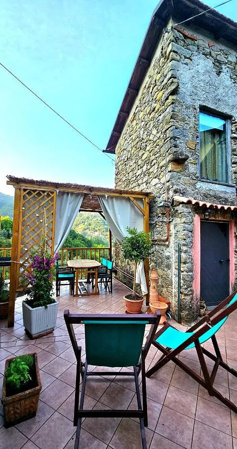 Casa vacanza per 2 persone, con panorama e giardino, con animali domestici - 1