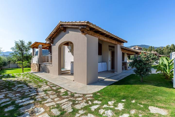 Location de vacances pour 10 personnes, avec jardin à Castiadas - 3