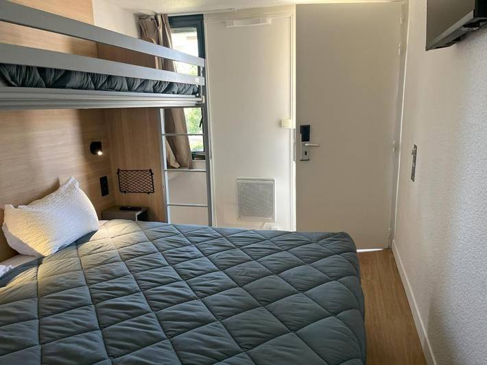 Hôtel pour 3 personnes, avec terrasse, animaux acceptés à Le Pontet - 3
