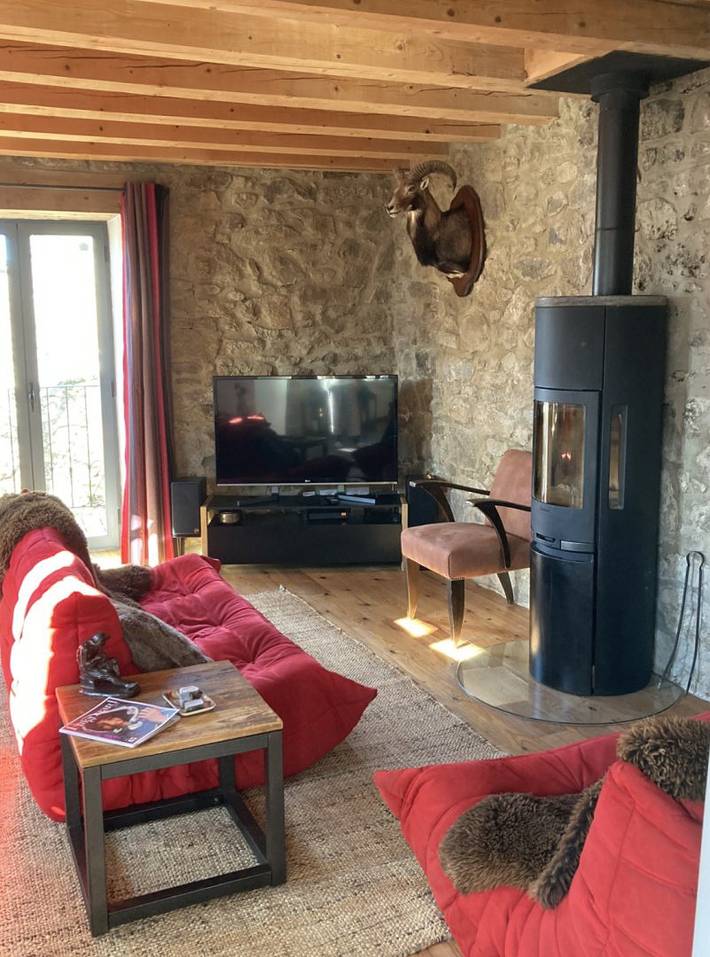 Gîte pour 6 personnes, avec jardin et balcon