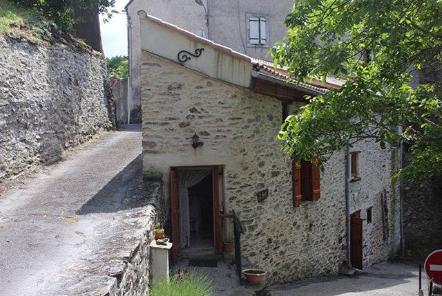 Gîte pour 4 personnes, avec terrasse à Labastide-Esparbairenque