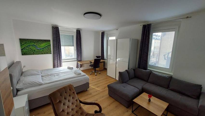 Ferienwohnung für 8 Personen, mit Garten in Linz