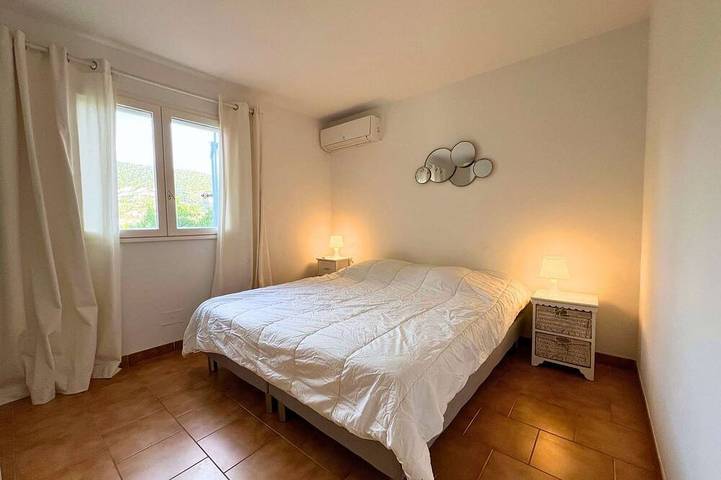 Location de vacances pour 6 personnes, animaux acceptés dans Golf de Valcros - 2