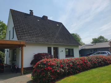 Ferienhaus für 6 Personen, mit Garten in Uplengen