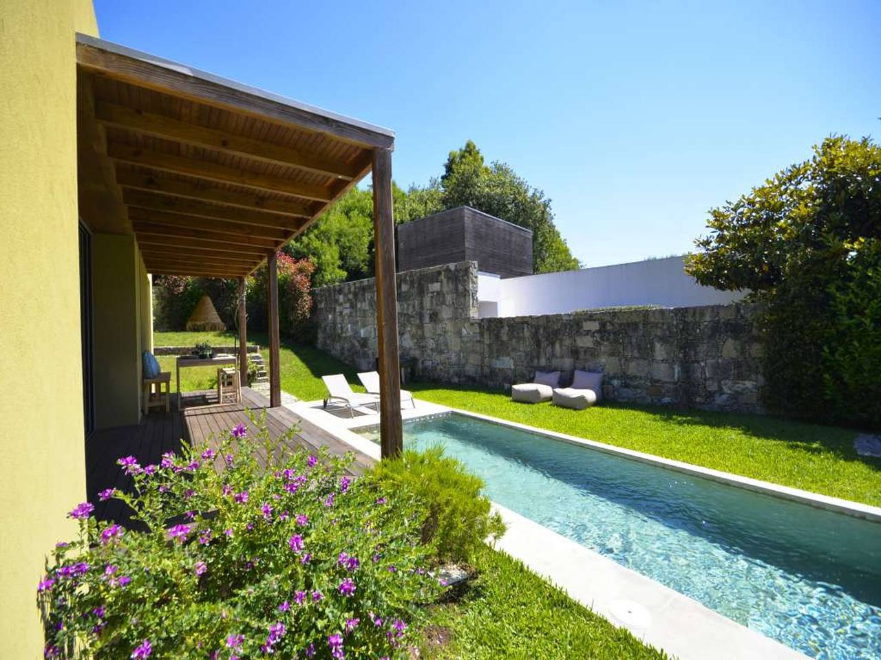 Beautiful Caminha Villa | 2 Bedrooms | Villa Sandover | Private Pool & Bbq | North Portugal in Moledo, Distrito de Viana do Castelo