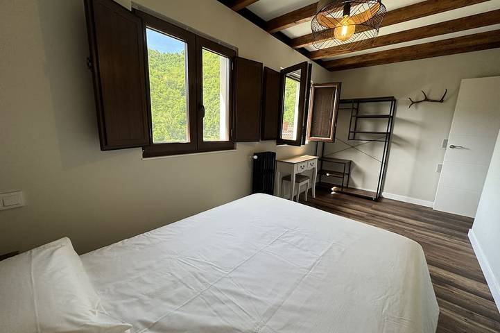 La Melera - Starlight lodging and skiing in Aller, Cordillera Cantábrica
